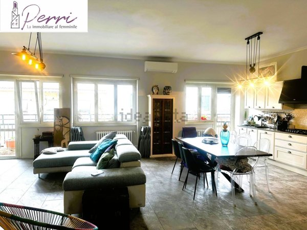 appartamento in vendita a Roma in zona Prenestino-Labicano