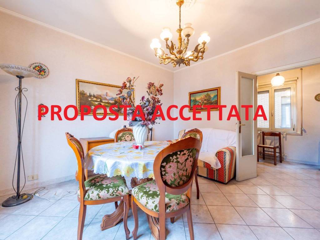 appartamento in vendita a Roma in zona Torre Maura