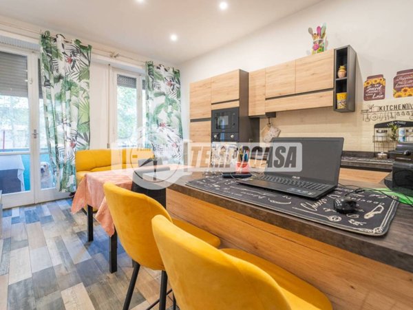 appartamento in vendita a Roma in zona Don Bosco