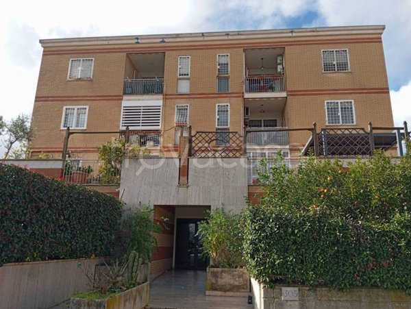 appartamento in vendita a Roma in zona Castel di Leva