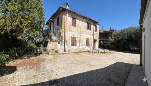 casa indipendente in vendita a Roma in zona Corviale