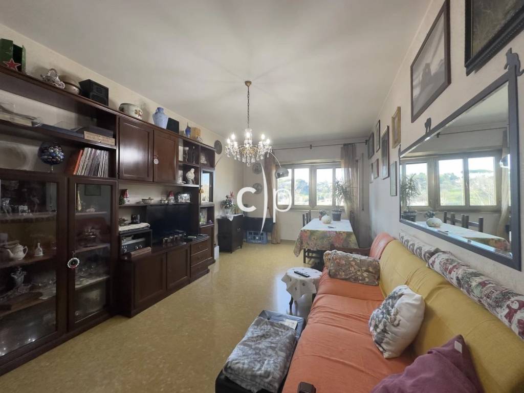appartamento in vendita a Roma in zona Portuense