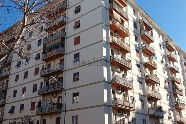 appartamento in vendita a Roma in zona Don Bosco