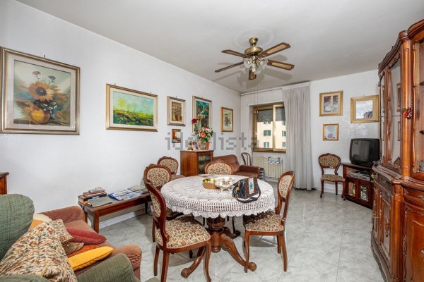 appartamento in vendita a Roma in zona Ostiense