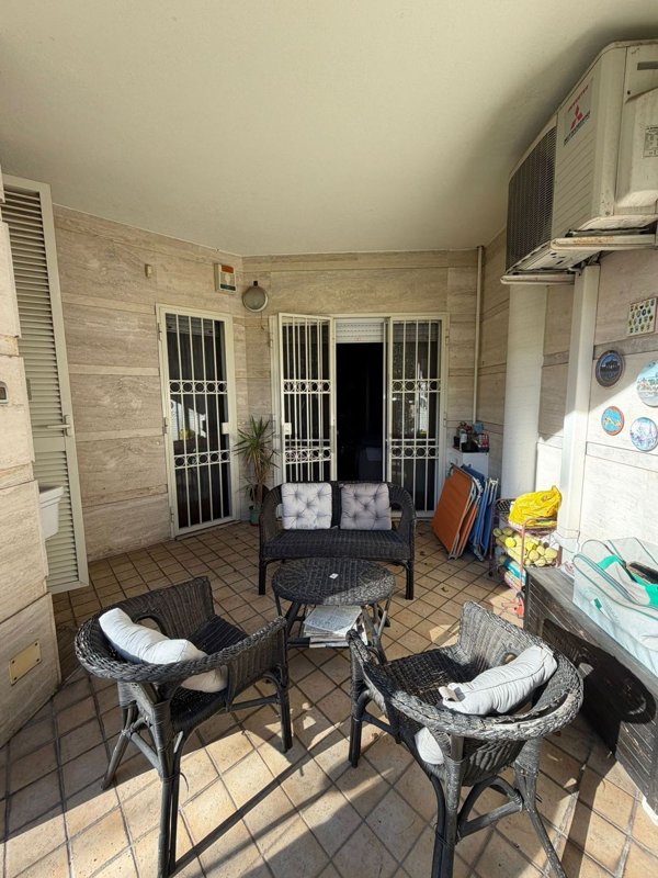 appartamento in vendita a Roma in zona Appio Claudio