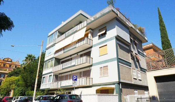 casa indipendente in vendita a Roma in zona Trieste