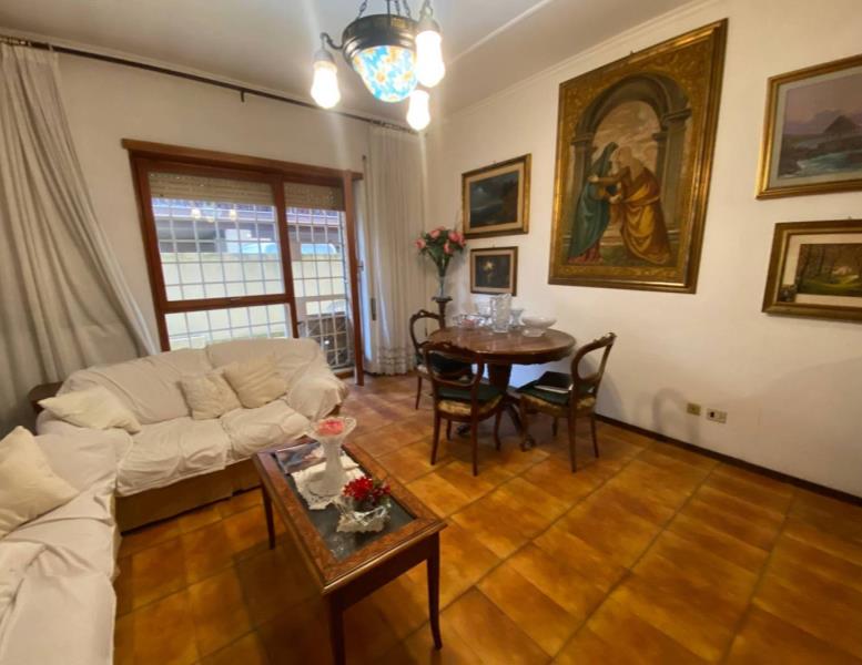 appartamento in vendita a Roma in zona Ostia