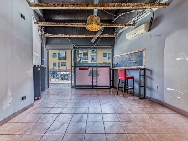 negozio in vendita a Roma in zona Ostiense