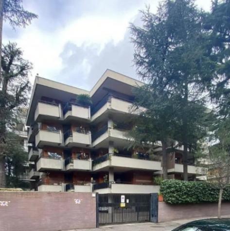 appartamento in vendita a Roma in zona Tor di Quinto
