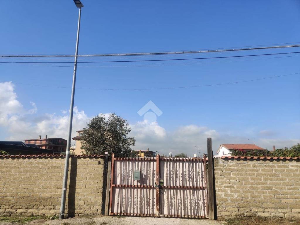 terreno agricolo in vendita a Roma in zona Colle del Sole