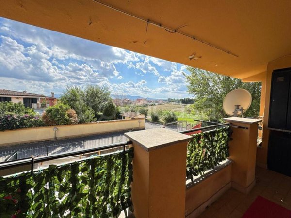 appartamento in vendita a Roma in zona Ponte di Nona