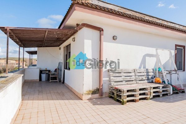 appartamento in vendita a Roma in zona Piana del Sole