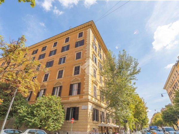 appartamento in vendita a Roma in zona Rione Prati