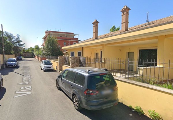 casa indipendente in vendita a Roma in zona Torre Gaia