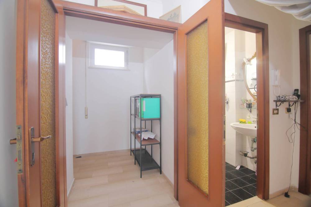 appartamento in vendita a Roma in zona Ostia