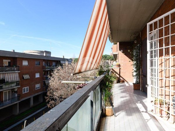 appartamento in vendita a Roma in zona Portuense
