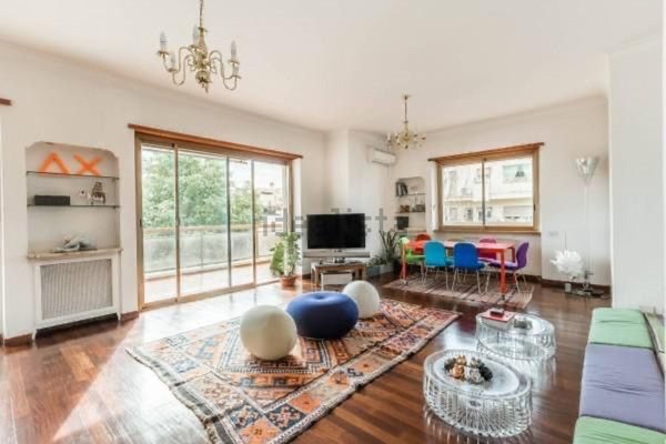 appartamento in vendita a Roma in zona Tor di Quinto