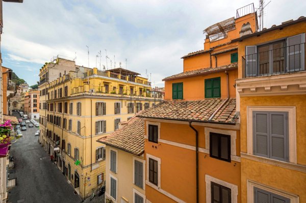 appartamento in vendita a Roma in zona Campo Marzio