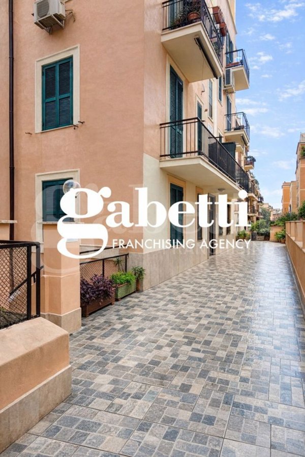 appartamento in vendita a Roma in zona Prenestino-Centocelle