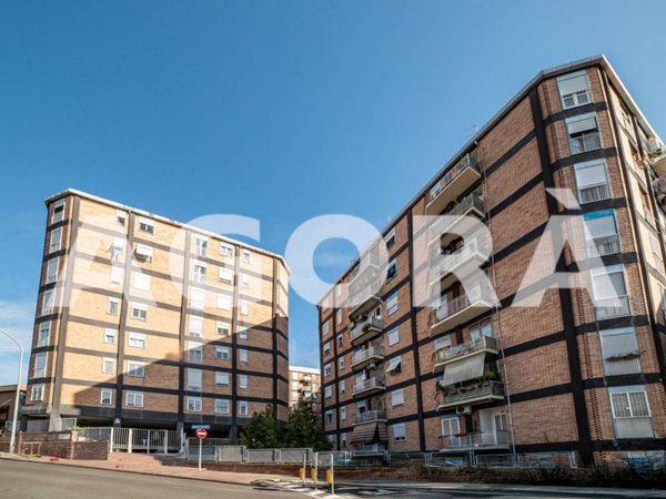 appartamento in vendita a Roma in zona Portuense