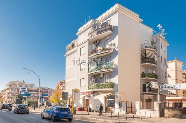 appartamento in vendita a Roma in zona Torrevecchia