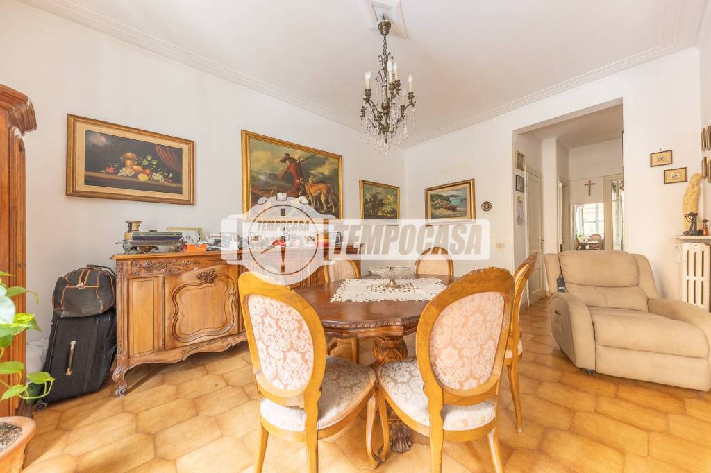 appartamento in vendita a Roma in zona Della Vittoria