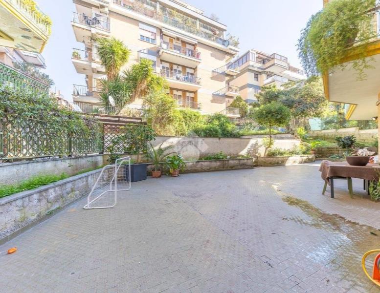 appartamento in vendita a Roma in zona Monte Sacro/Talenti