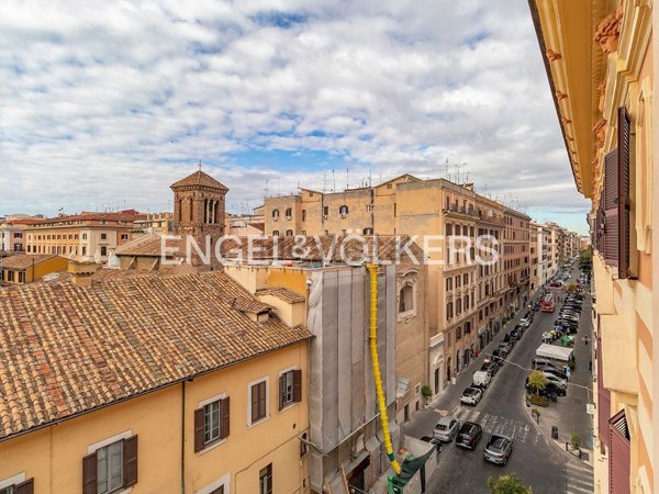 appartamento in vendita a Roma in zona Esquilino