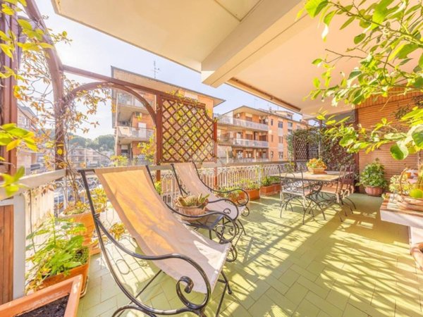 appartamento in vendita a Roma in zona Monte Sacro/Talenti