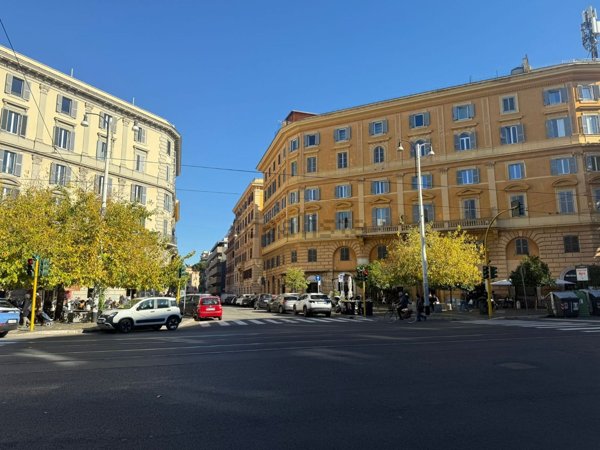 appartamento in vendita a Roma in zona Salario