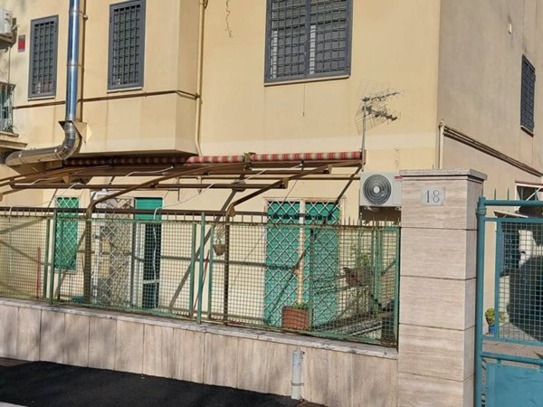 appartamento in vendita a Roma in zona Appio Latino