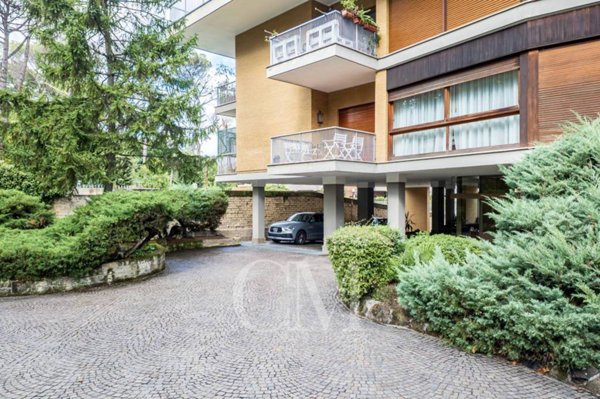 appartamento in vendita a Roma in zona Tor di Quinto