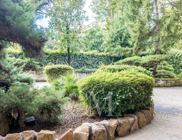 appartamento in vendita a Roma in zona Tor di Quinto