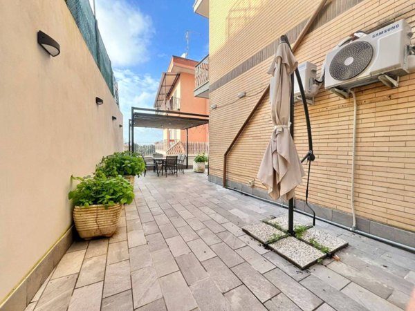 appartamento in vendita a Roma in zona Montespaccato