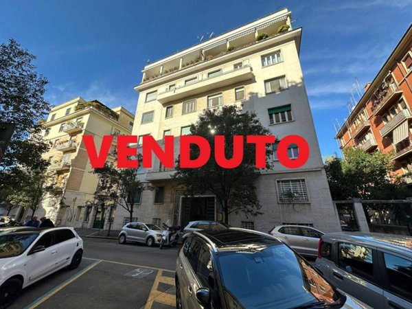 appartamento in vendita a Roma in zona Rione Monti/Campitelli