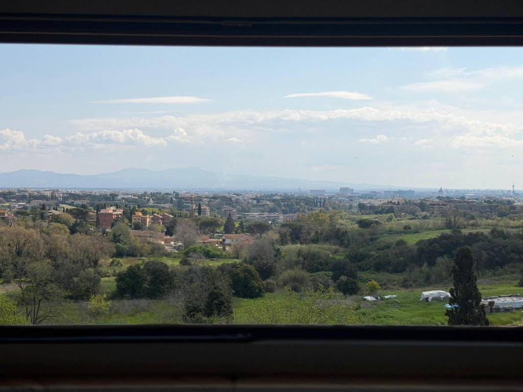 appartamento in vendita a Roma in zona Portuense