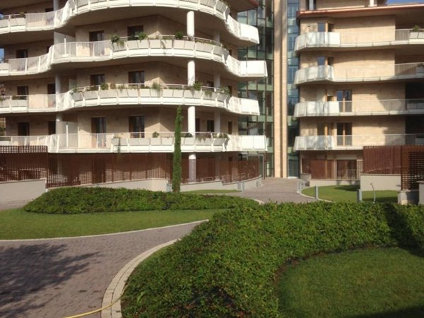 appartamento in vendita a Roma in zona San Saba - Ripa