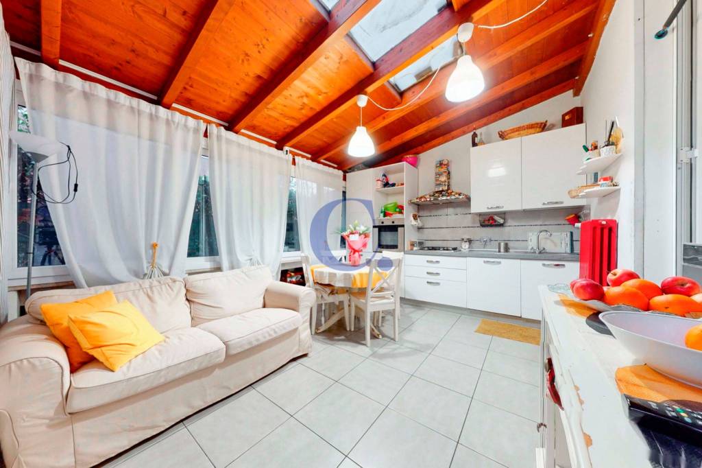 appartamento in vendita a Roma in zona Tor Sapienza