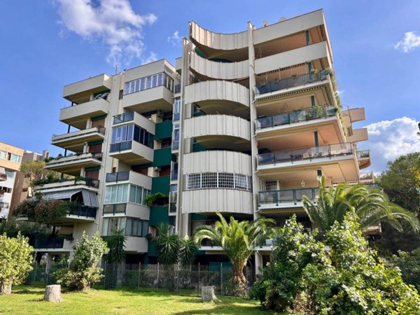 appartamento in vendita a Roma in zona Giuliano Dalmata