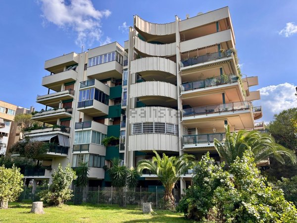 appartamento in vendita a Roma in zona Giuliano Dalmata