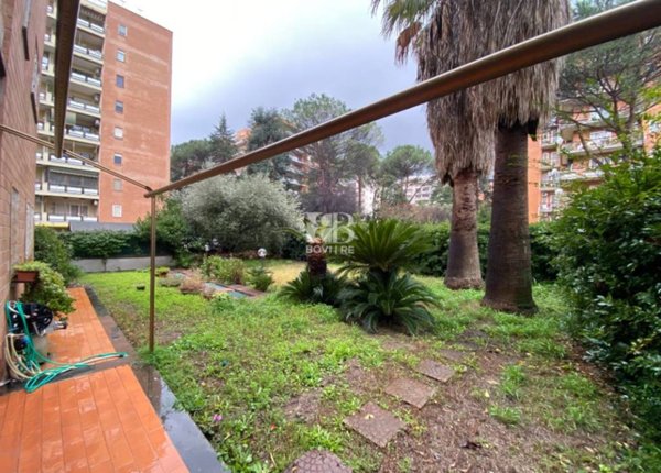 appartamento in vendita a Roma in zona Torrino