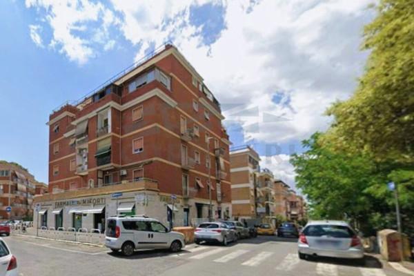 appartamento in vendita a Roma in zona Rione Prati