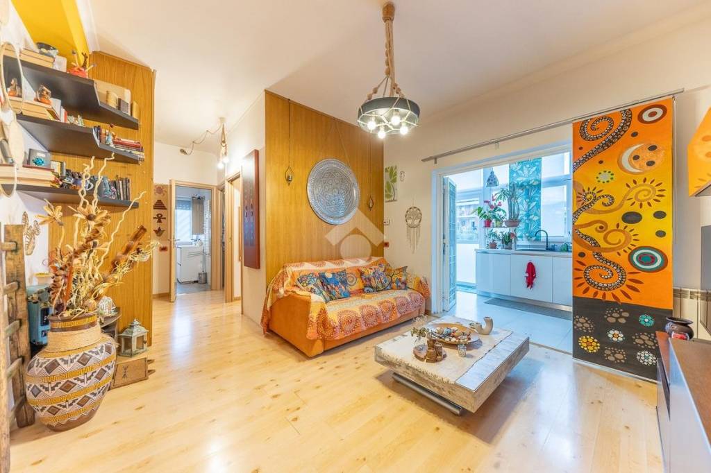 appartamento in vendita a Roma in zona Casal Morena