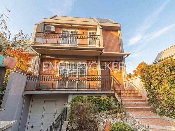 casa indipendente in vendita a Roma in zona Portuense