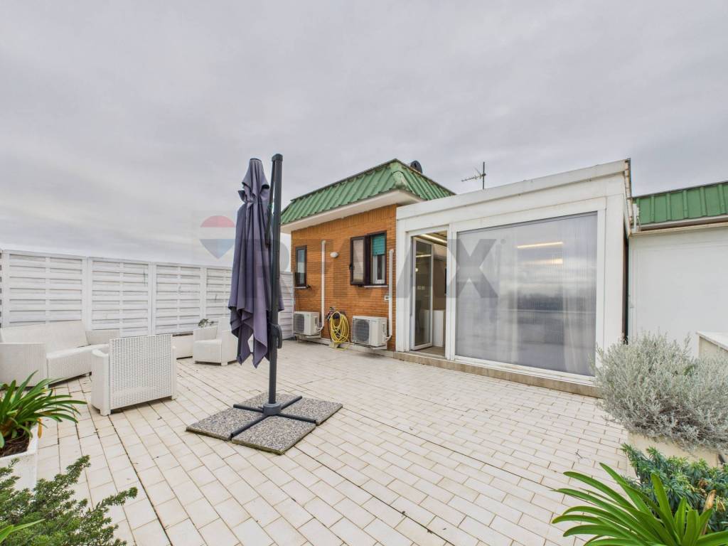 appartamento in vendita a Roma in zona Massimina/Casal Lumbroso