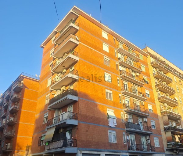 appartamento in vendita a Roma in zona Tiburtino