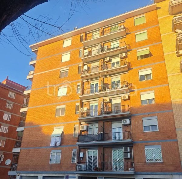 appartamento in vendita a Roma in zona Collatino