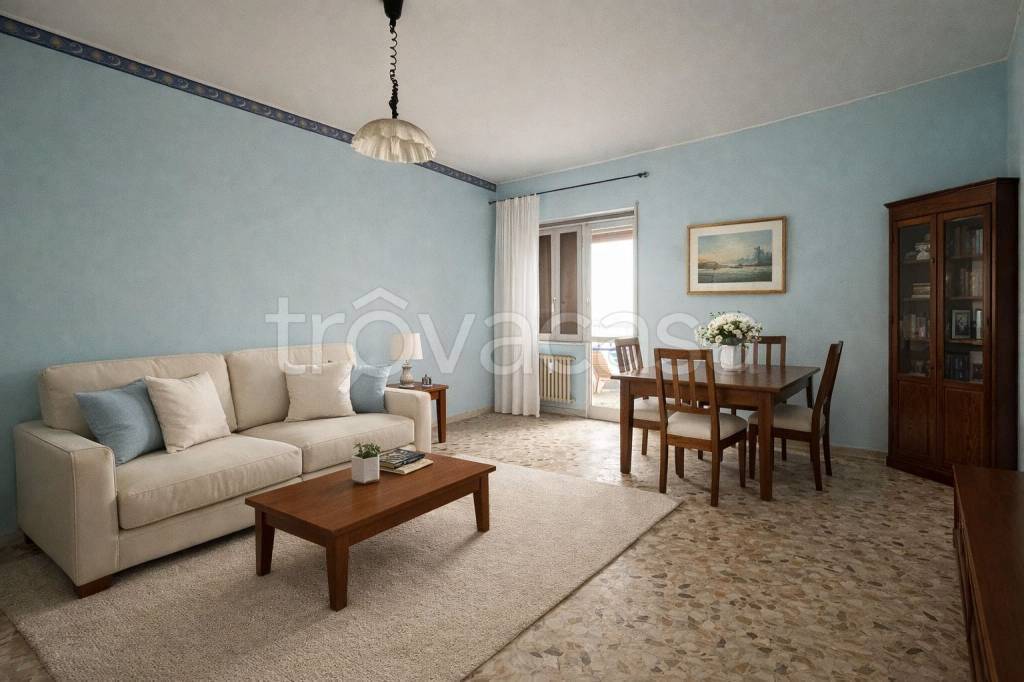 appartamento in vendita a Roma in zona Ostia