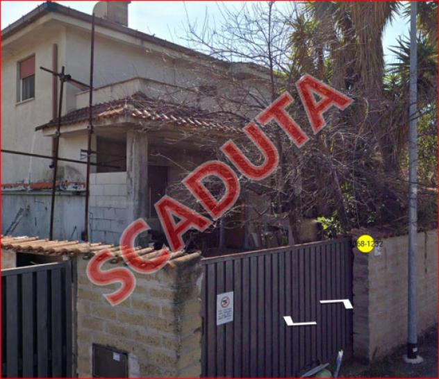 casa indipendente in vendita a Roma