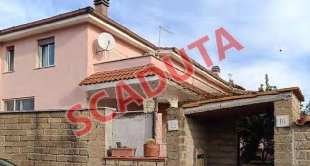 casa indipendente in vendita a Roma